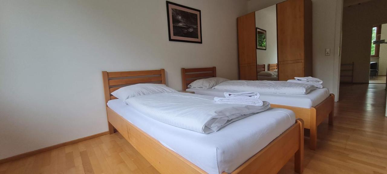 Four Seasons Getaway Apartment เซลล์อัมเซ ภายนอก รูปภาพ
