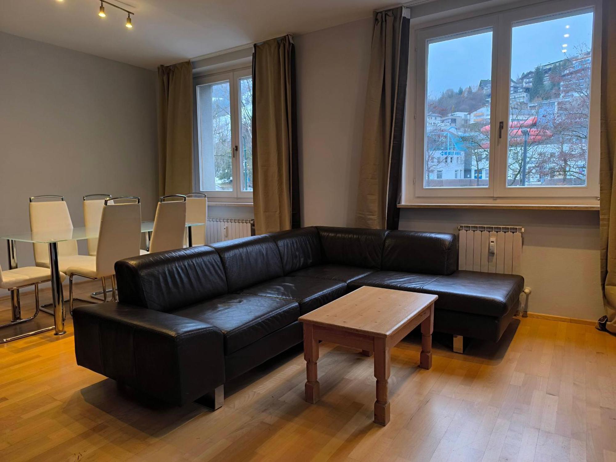 Four Seasons Getaway Apartment เซลล์อัมเซ ภายนอก รูปภาพ
